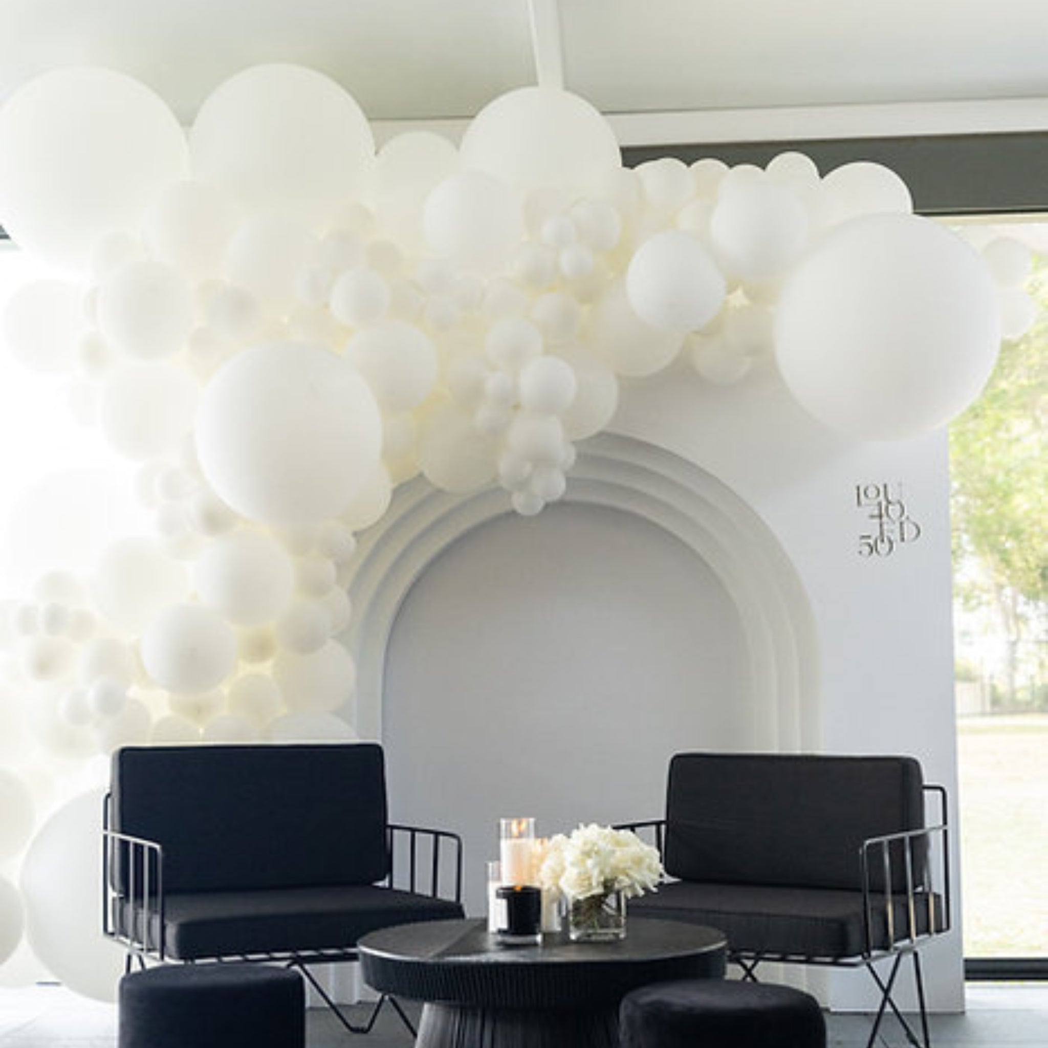 Backdrop (Staggered Arch)